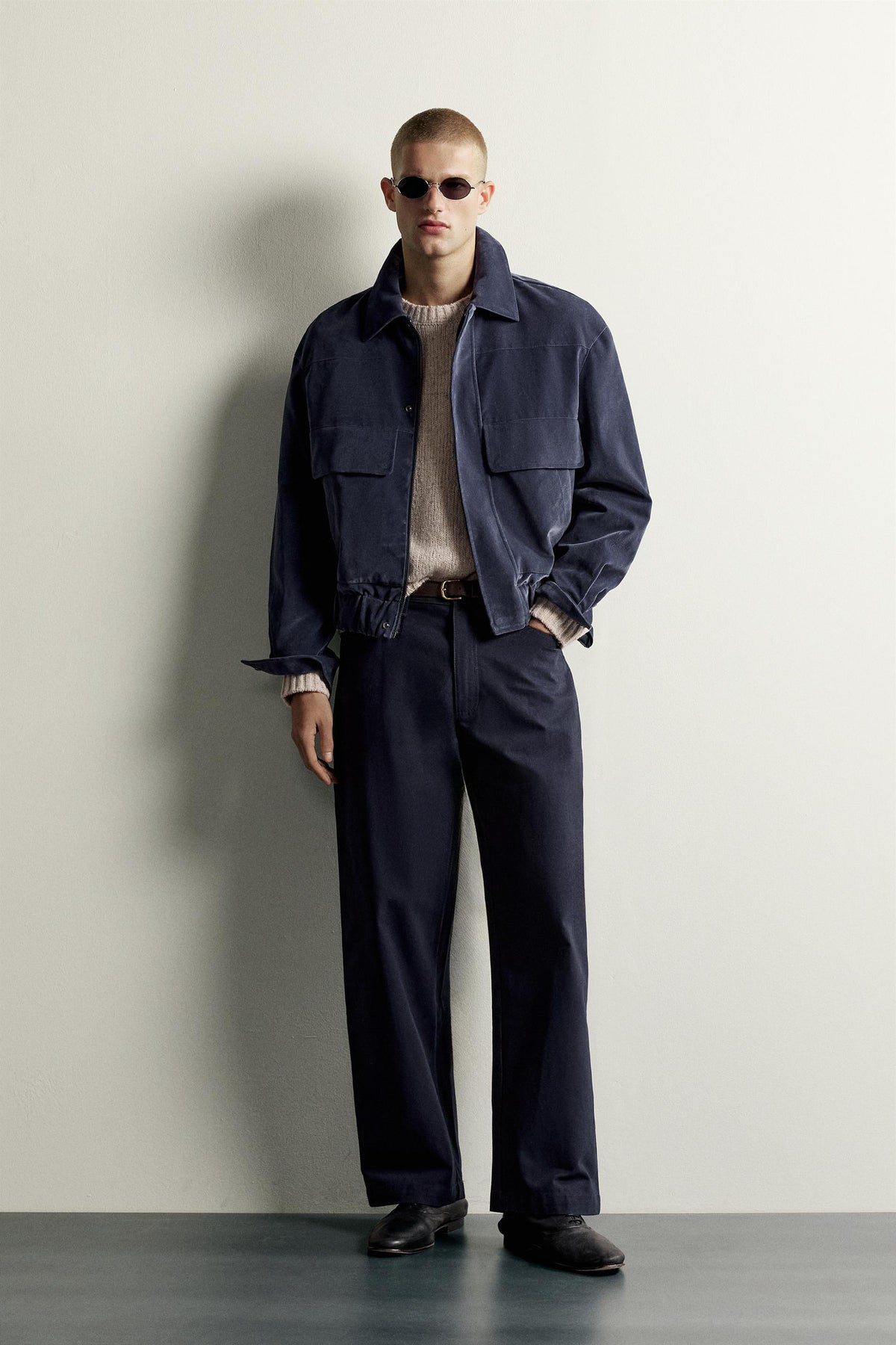 CROPPED FIT VELOUR JACKET