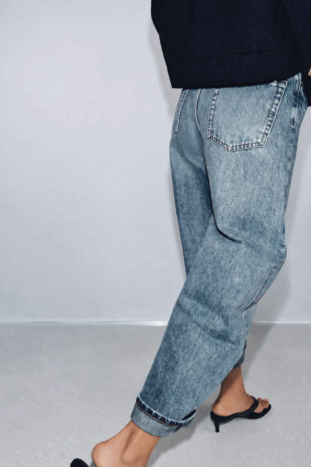 CUFFED BALLOON JEANS